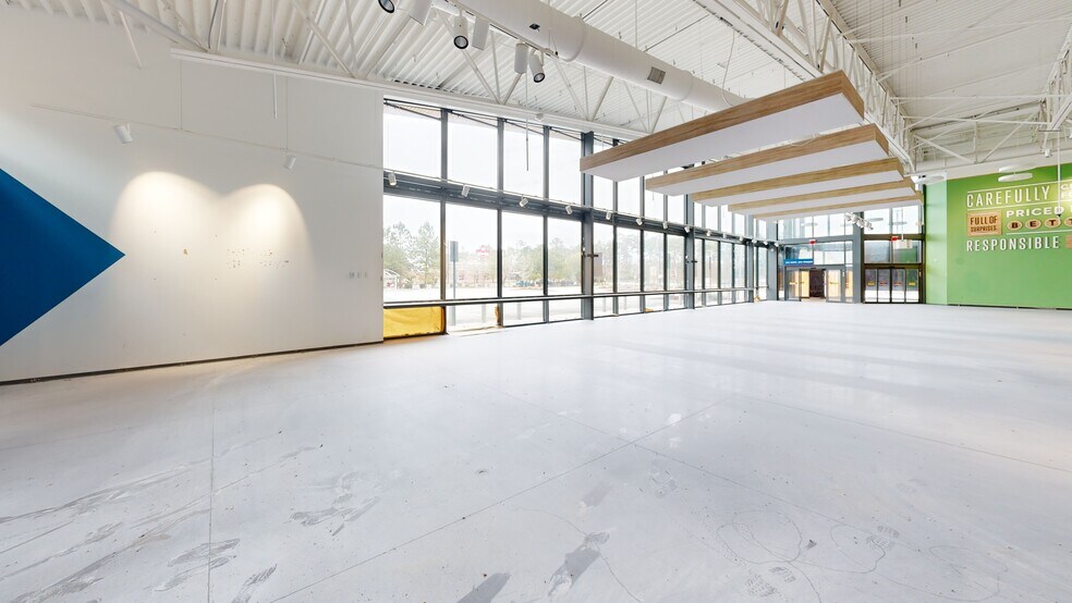 553 US-70 W, Havelock, NC à louer - Numérisation 3D Matterport – Image 2 sur 30