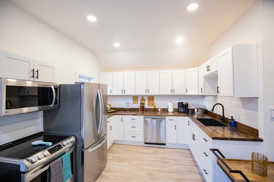 127-129 Howe Street, Lewiston, ME à vendre - Photo de l’immeuble – Image 2 sur 9