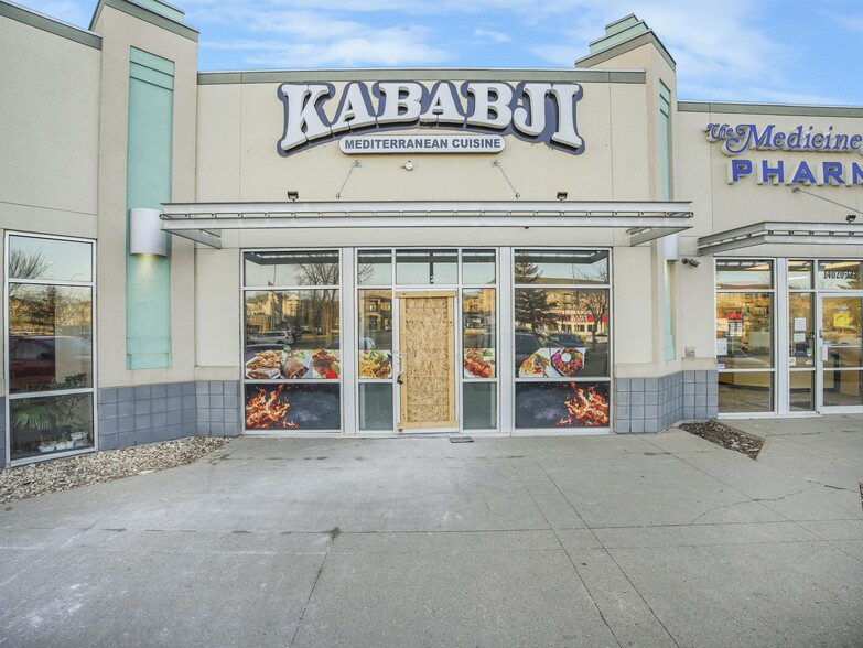 14016 127 St NW, Edmonton, AB à louer - Photo de l’immeuble – Image 1 sur 10