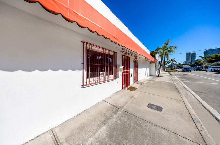 159 NW 36th St, Miami, FL à louer - Photo de l’immeuble – Image 2 sur 14