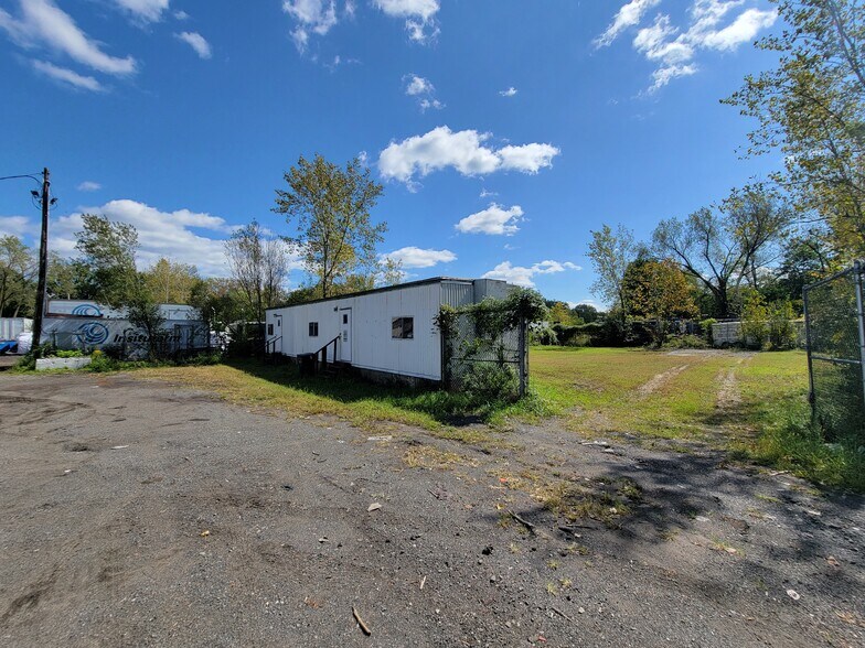 375 Western Hwy, Tappan, NY à louer - Photo de l’immeuble – Image 2 sur 10