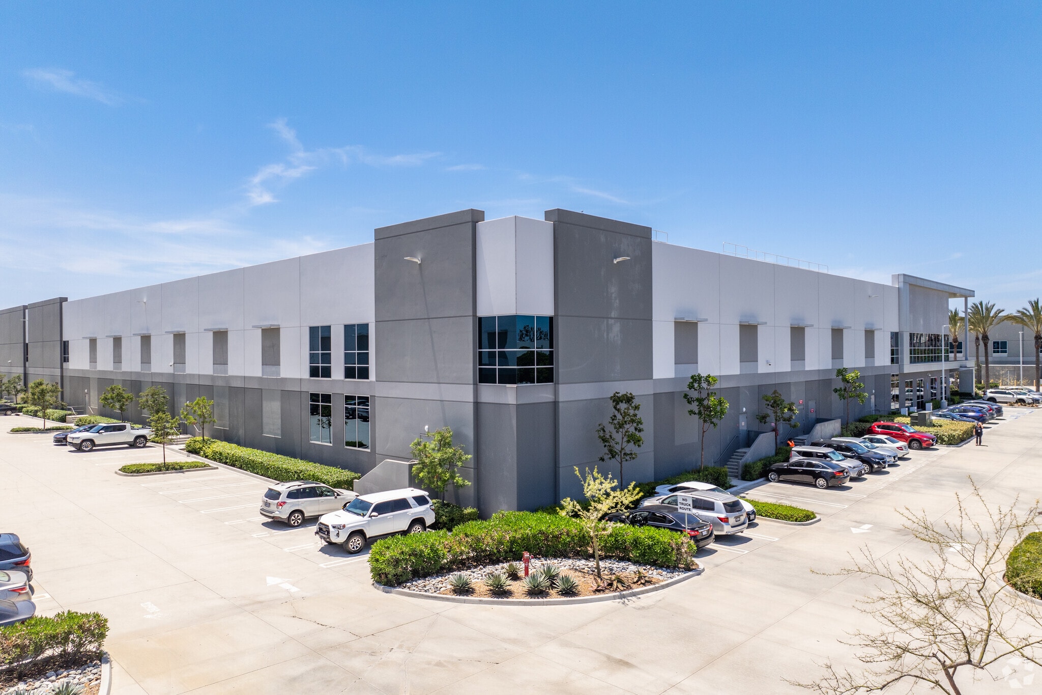 2150 W 195th St, Torrance, CA à louer Photo principale– Image 1 sur 6