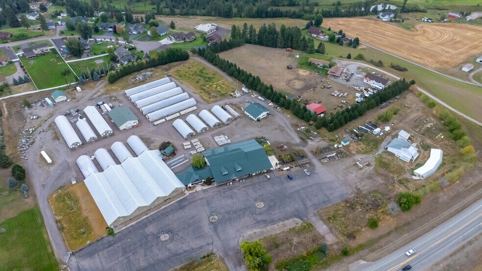 2205 MT Highway 35, Kalispell, MT à vendre - Photo de l’immeuble – Image 2 sur 3