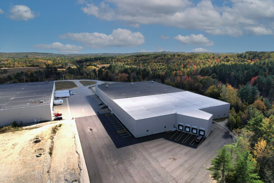 115 Logistics Dr, Auburn, ME à louer - Photo de l’immeuble – Image 2 sur 5