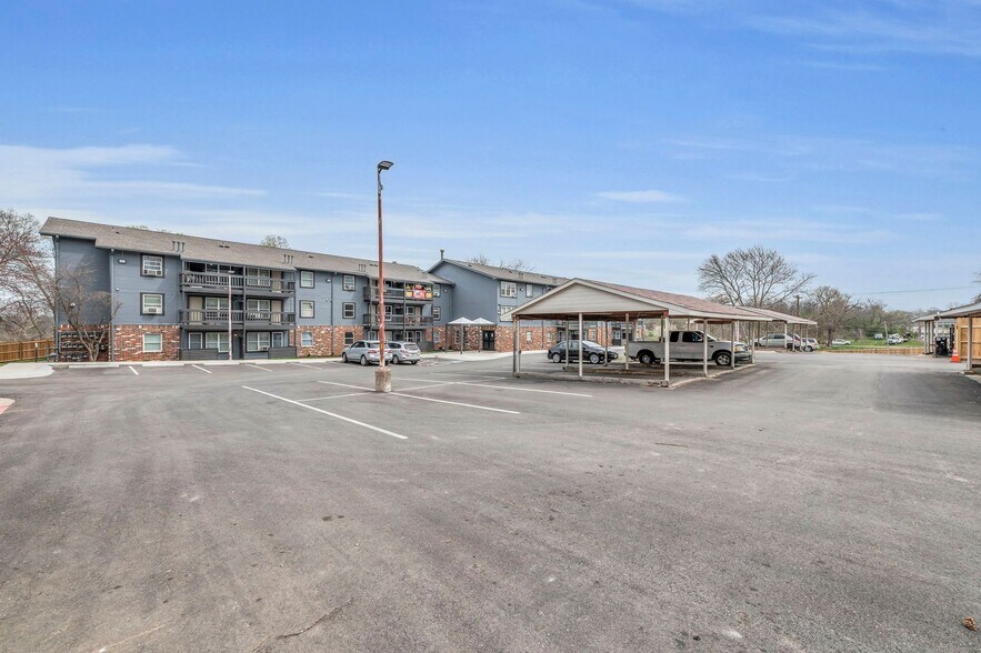 1500 E 29th St, Kansas City, MO à vendre - Photo de l’immeuble – Image 2 sur 8