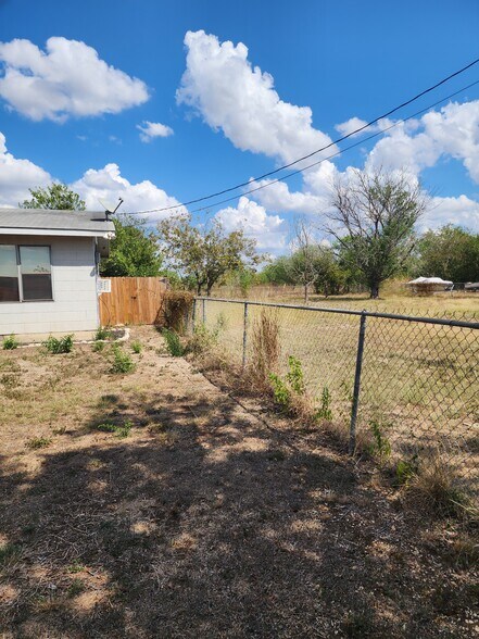 218 S Main St, Cibolo, TX à vendre - Autre – Image 3 sur 7