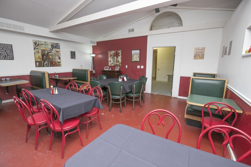 575 E Isabella Rd, Midland, MI à louer - Photo intérieure – Image 2 sur 27