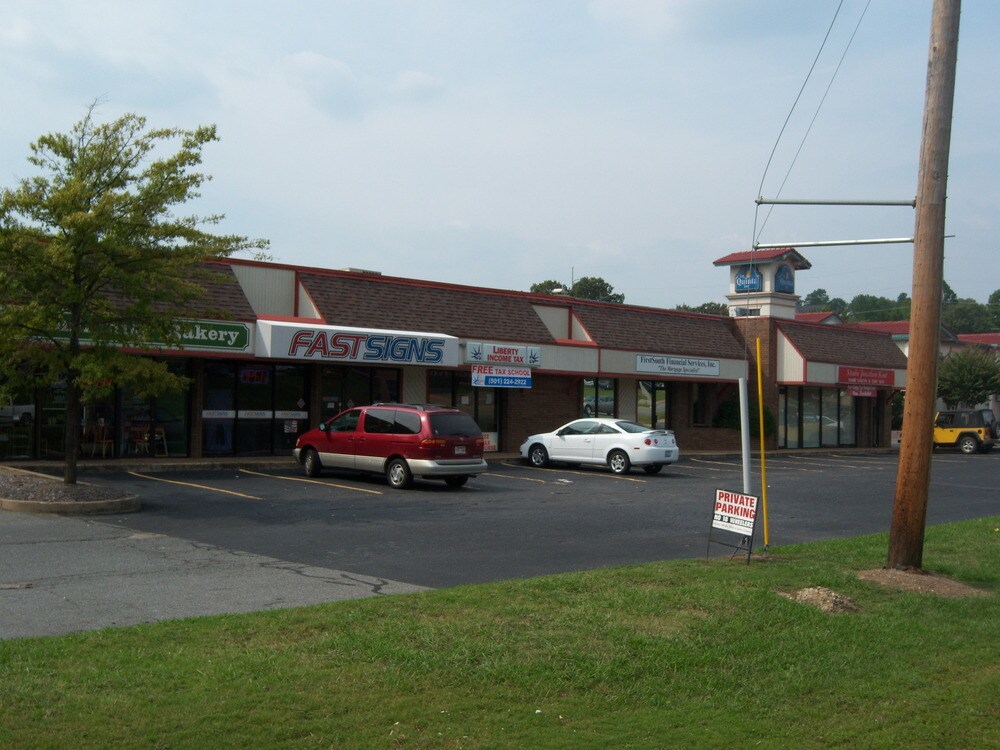 240 S Shackleford Rd, Little Rock, AR à vendre Photo de l’immeuble– Image 1 sur 2