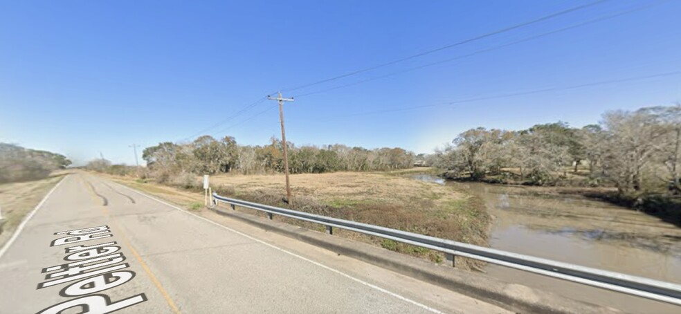 5339 County Road 208, Danbury, TX à vendre - Photo de l’immeuble – Image 3 sur 5
