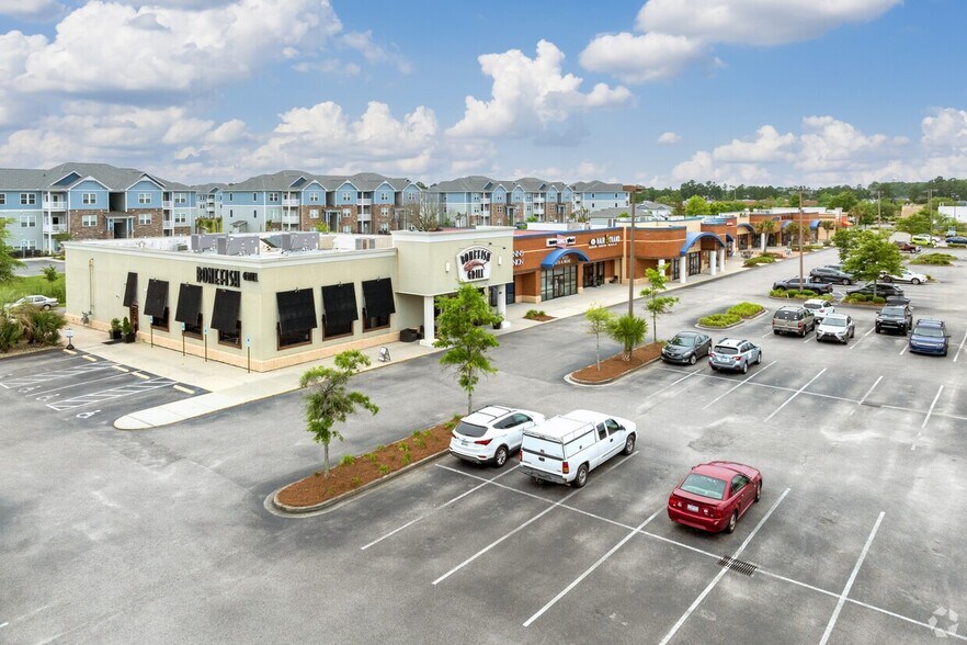 8703 Highway 17 Byp S, Surfside Beach, SC à louer - Photo principale – Image 1 sur 5