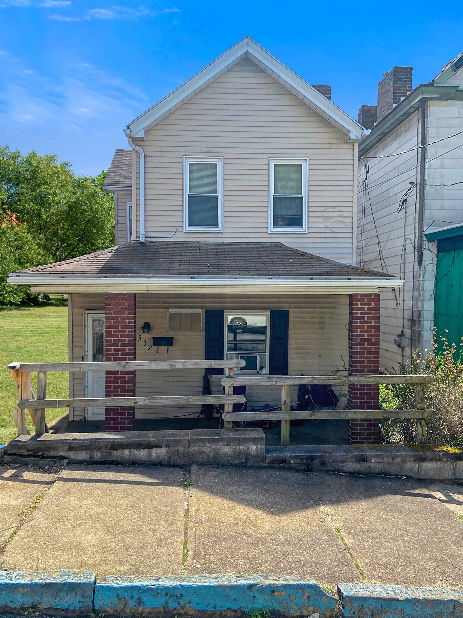 532 Stokes Ave, Braddock, PA à vendre Photo principale– Image 1 sur 2