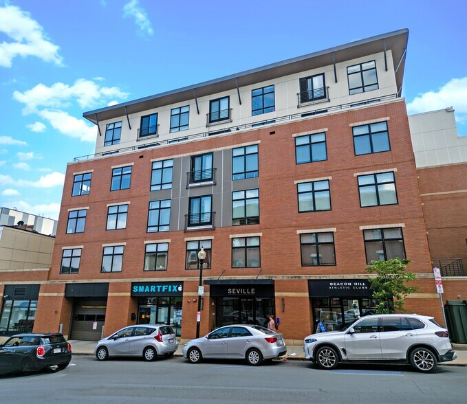 252 Meridian St, Boston, MA à vendre - Photo de l’immeuble – Image 2 sur 6