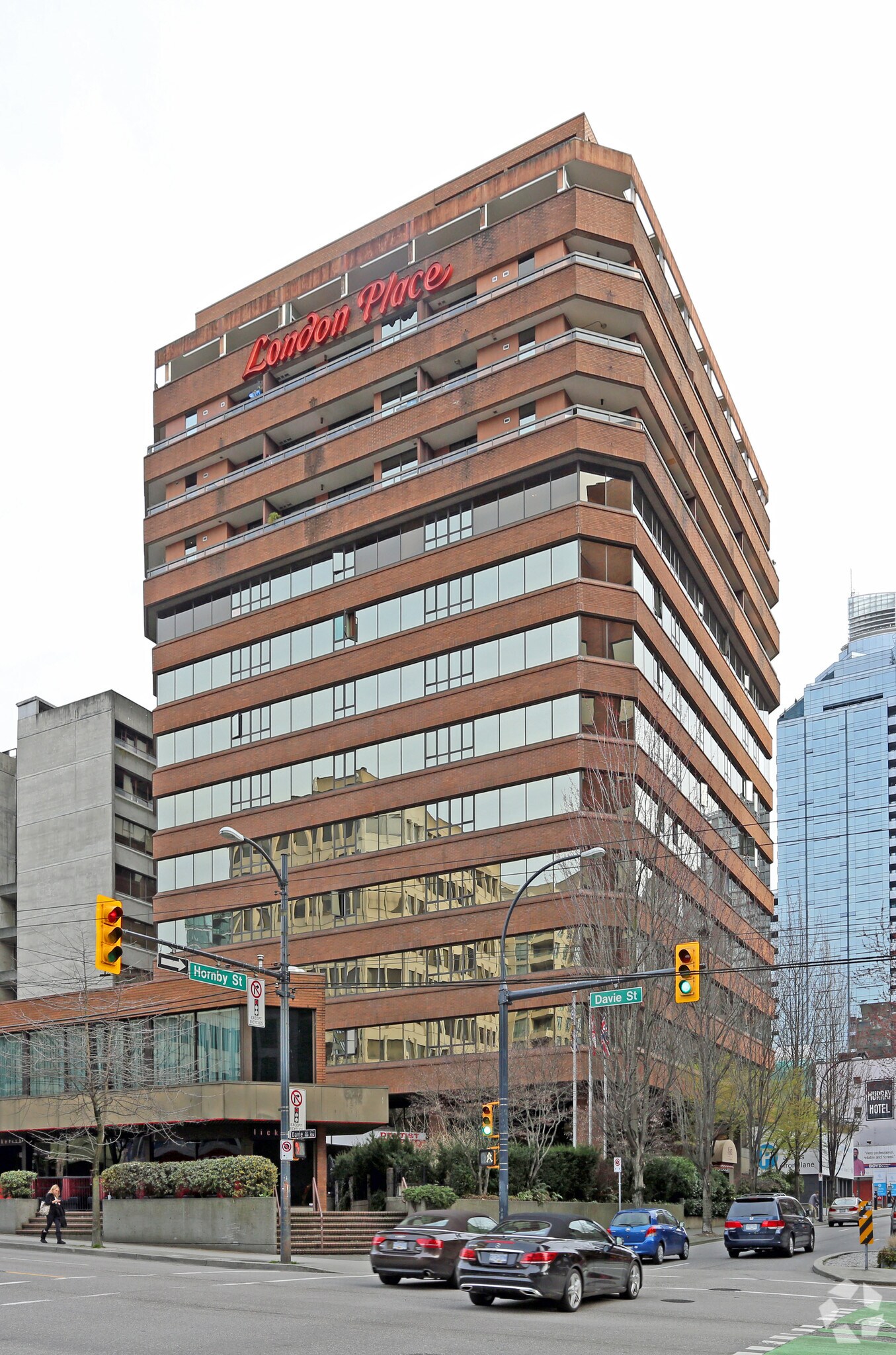 903-924 Davie St, Vancouver, BC à louer Photo principale– Image 1 sur 10