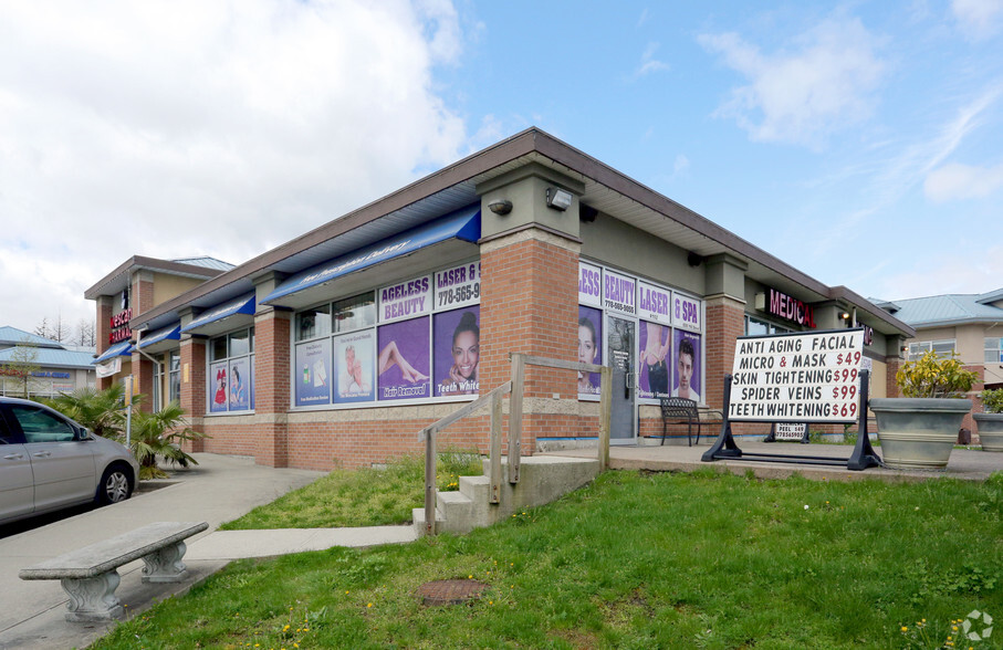 8585 160th St, Surrey, BC à vendre - Photo de l’immeuble – Image 2 sur 3