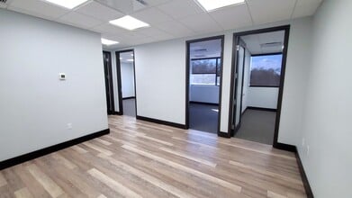 7777 Glades Rd, Boca Raton, FL à louer Photo intérieure– Image 1 sur 3