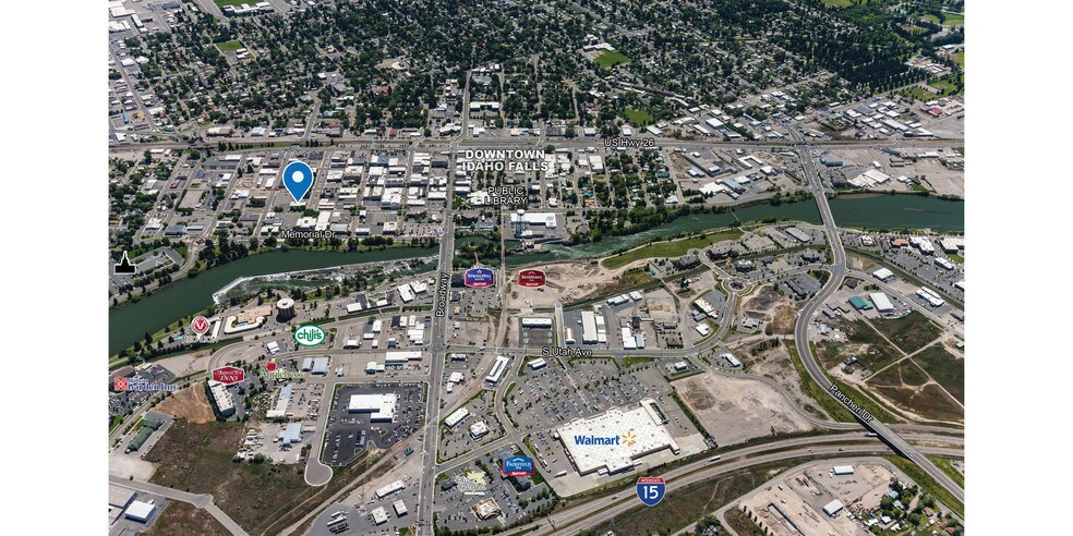 482 Constitution Way, Idaho Falls, ID à louer - Photo de l’immeuble – Image 2 sur 6