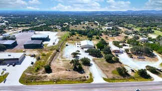 Plus de détails pour 3848 State Highway 16 S, Bandera, TX - Industriel/Logistique à vendre