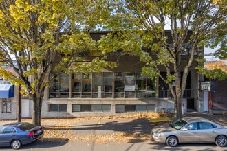 3415 Stone Way N, Seattle, WA à louer - ProVideo LoopNet 