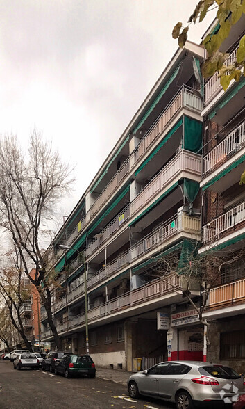 Calle Lorenzo González, 14, Madrid, Madrid à louer - Photo de l’immeuble – Image 2 sur 2