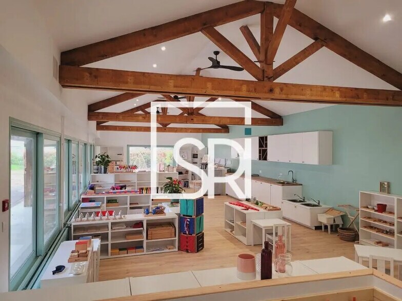 Bureau dans Vichy à louer - Photo de l’immeuble – Image 3 sur 12