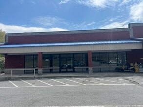 629 W Main Ave, Taylorsville, NC à louer Photo intérieure– Image 1 sur 3
