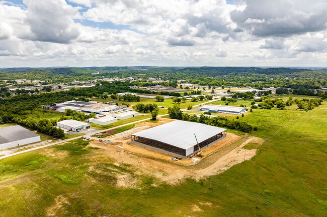 Plus de détails pour Shelton Ln, Russellville, KY - Industriel/Logistique à vendre