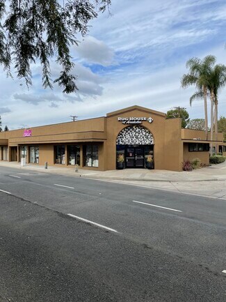 Plus de détails pour 701-707 W 17th St, Santa Ana, CA - Local commercial à louer