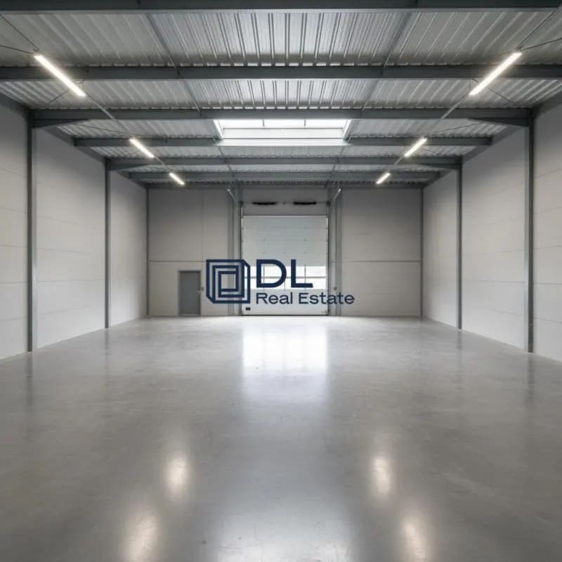 Industriel/Logistique dans Lieusaint à vendre Photo de l’immeuble– Image 1 sur 5