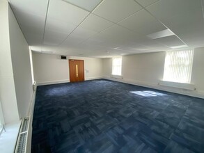 30 Churchill Sq, West Malling à louer Photo intérieure– Image 2 sur 3