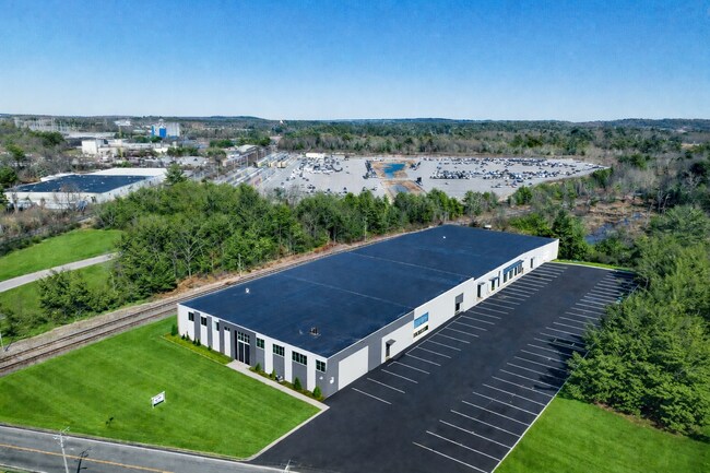 Plus de détails pour 6 Willow Rd, Ayer, MA - Industriel/Logistique à louer