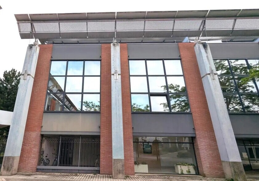 Bureau dans Blagnac à vendre - Photo de l’immeuble – Image 1 sur 12