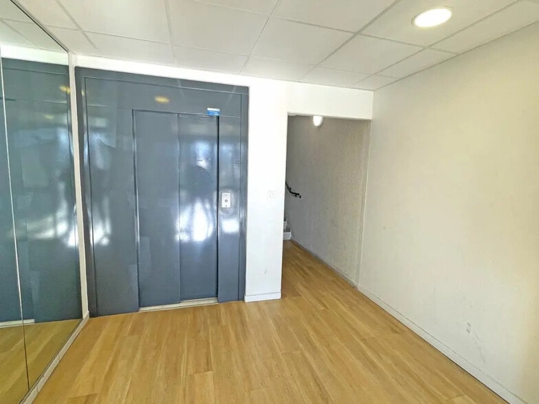 35 Rue Bernard De Ventadour, Toulouse à louer - Photo de l’immeuble – Image 2 sur 10