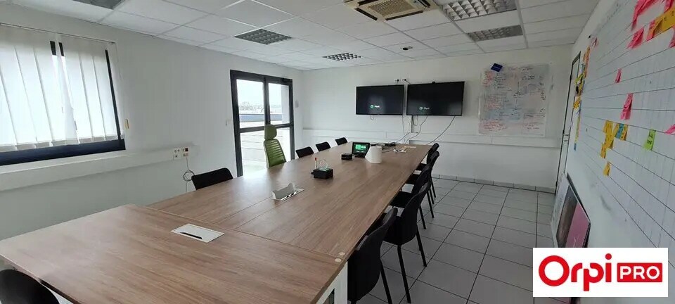 Bureau dans Lamballe-Armor à louer Photo intérieure– Image 1 sur 5