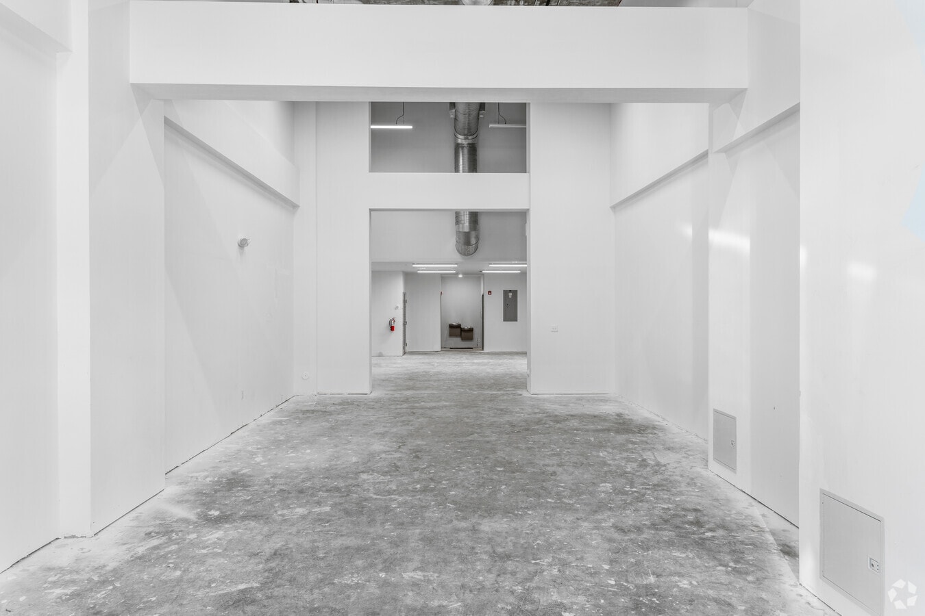 136 NW 26th St, Miami, FL 33127 - Lot CU-1 -  - Photo intérieure - Image 1 of 9