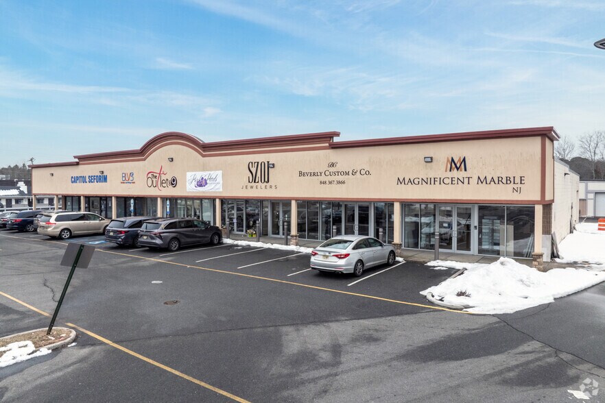 6520 US Highway 9, Howell, NJ à vendre - Photo de l’immeuble – Image 3 sur 3