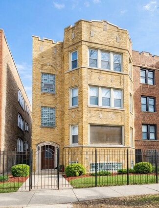 Plus de détails pour 7751 S Phillips Ave, Chicago, IL - Logement à vendre