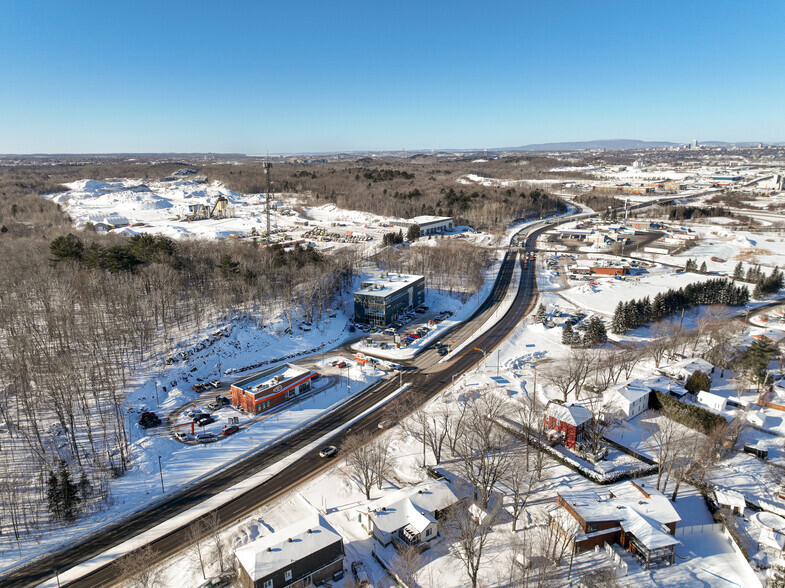 700 Av Taniata, Lévis, QC à louer - Aérien – Image 2 sur 5