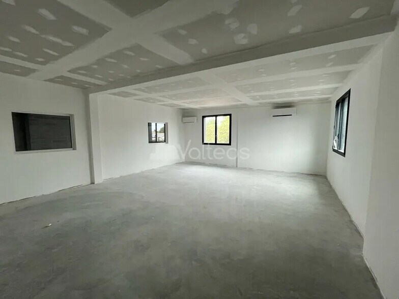 Local d’activités dans Cugnaux à louer - Photo intérieure – Image 3 sur 6