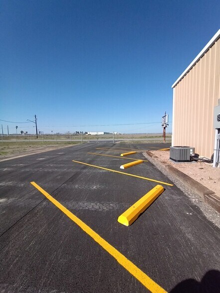 3410 E Grimes Rd, Harlingen, TX à louer - Photo de l’immeuble – Image 2 sur 10