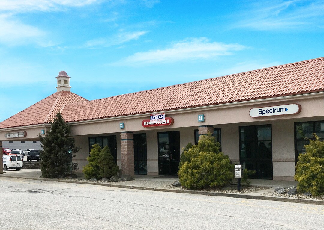 1548 W Main St, Willimantic, CT à vendre Photo de l’immeuble– Image 1 sur 1