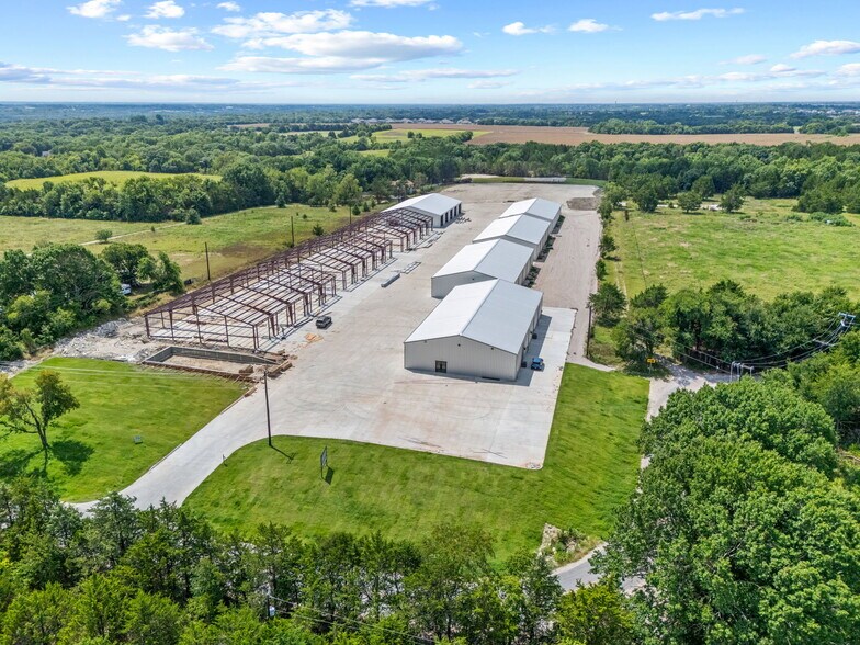 5892 County Road 471, McKinney, TX à louer - Photo de l’immeuble – Image 2 sur 19