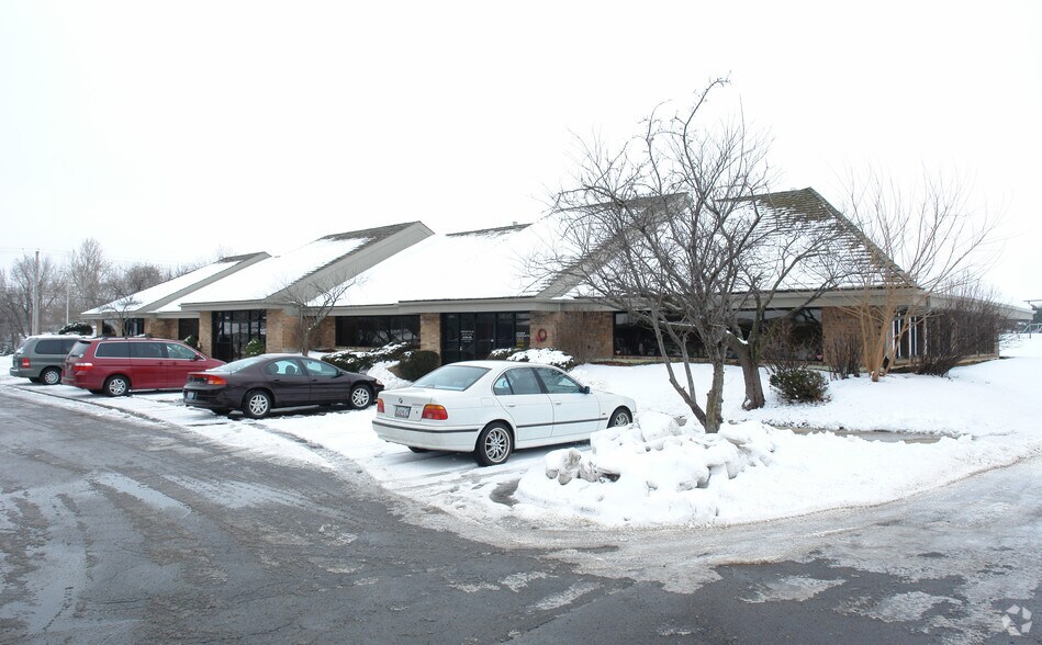 13550 W 95th St, Lenexa, KS à vendre - Photo de l’immeuble – Image 3 sur 4