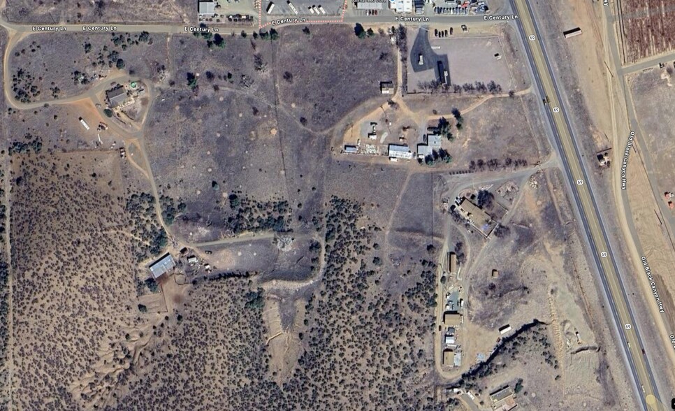 12575 E Century Ln, Dewey, AZ à vendre - Photo de l’immeuble – Image 1 sur 2