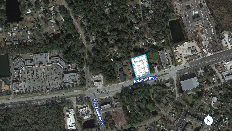 13617 Atlantic Blvd, Jacksonville, FL à louer - Photo de l’immeuble – Image 2 sur 3