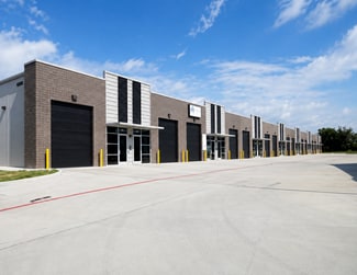 Plus de détails pour 32120 Hunt Rd, Brookshire, TX - Local d’activités à vendre