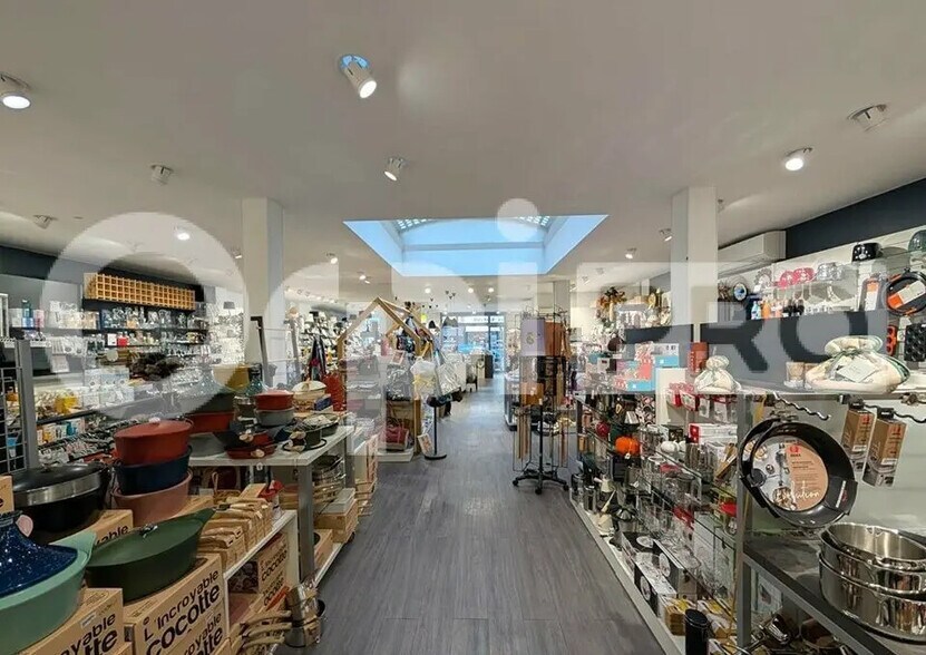 Local commercial dans Beauvais à louer - Photo intérieure – Image 2 sur 4