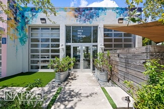 Plus de détails pour 837 NE 2nd Ave, Fort Lauderdale, FL - Bureau/Local commercial à louer