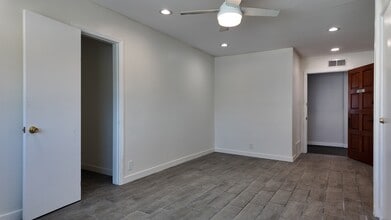 215 Culver Blvd, Playa del Rey, CA à louer Photo intérieure– Image 1 sur 7