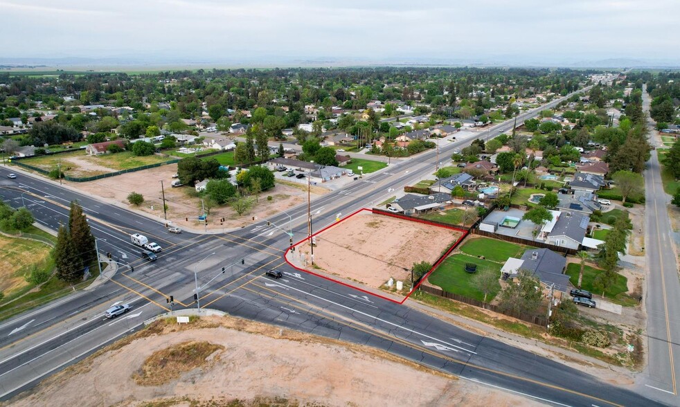 0 Avenue 12, Madera, CA à vendre - Photo de l’immeuble – Image 3 sur 6
