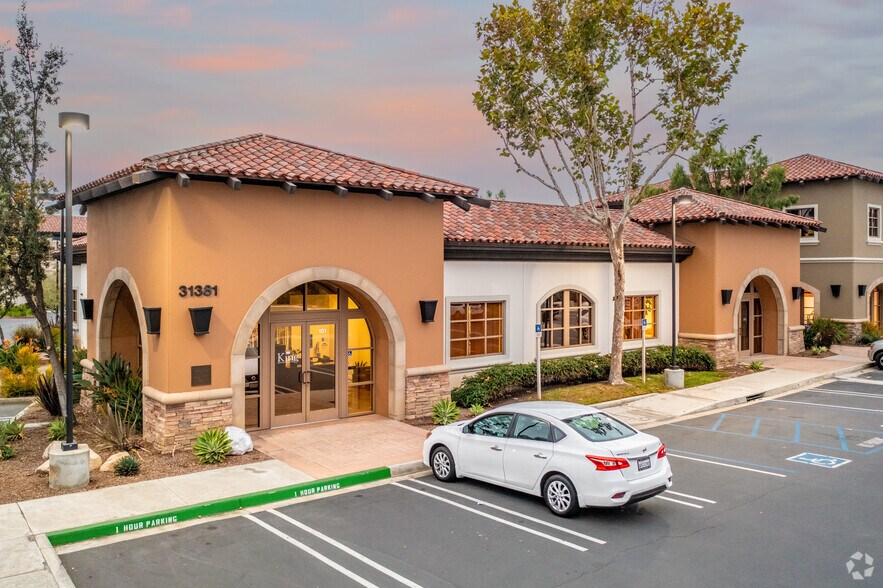 31381 Rancho Viejo Rd, San Juan Capistrano, CA à louer - Photo principale – Image 1 sur 4